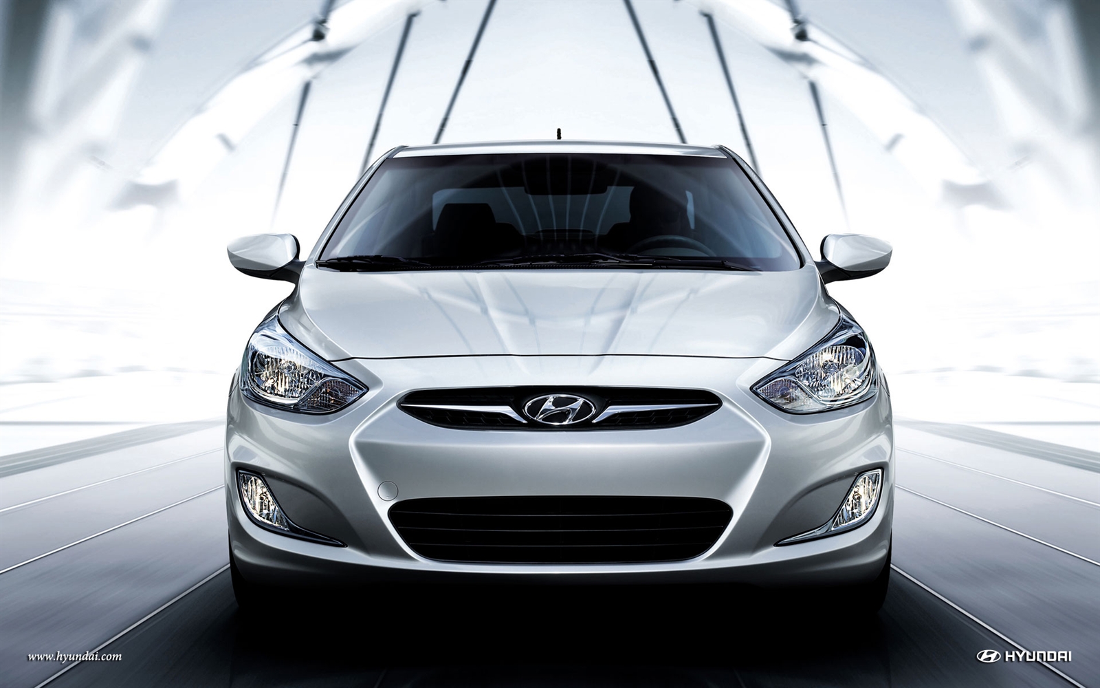 Hyundai Accent Sedan photo 12