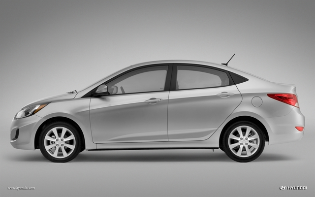 Hyundai Accent Sedan foto 13