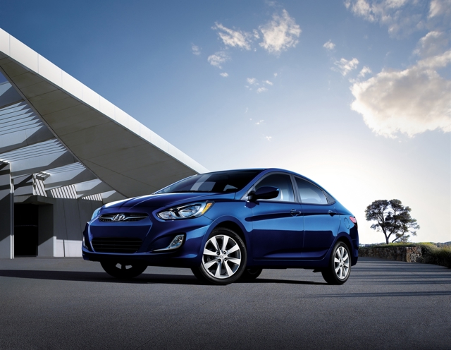 Hyundai Accent Sedan foto 8
