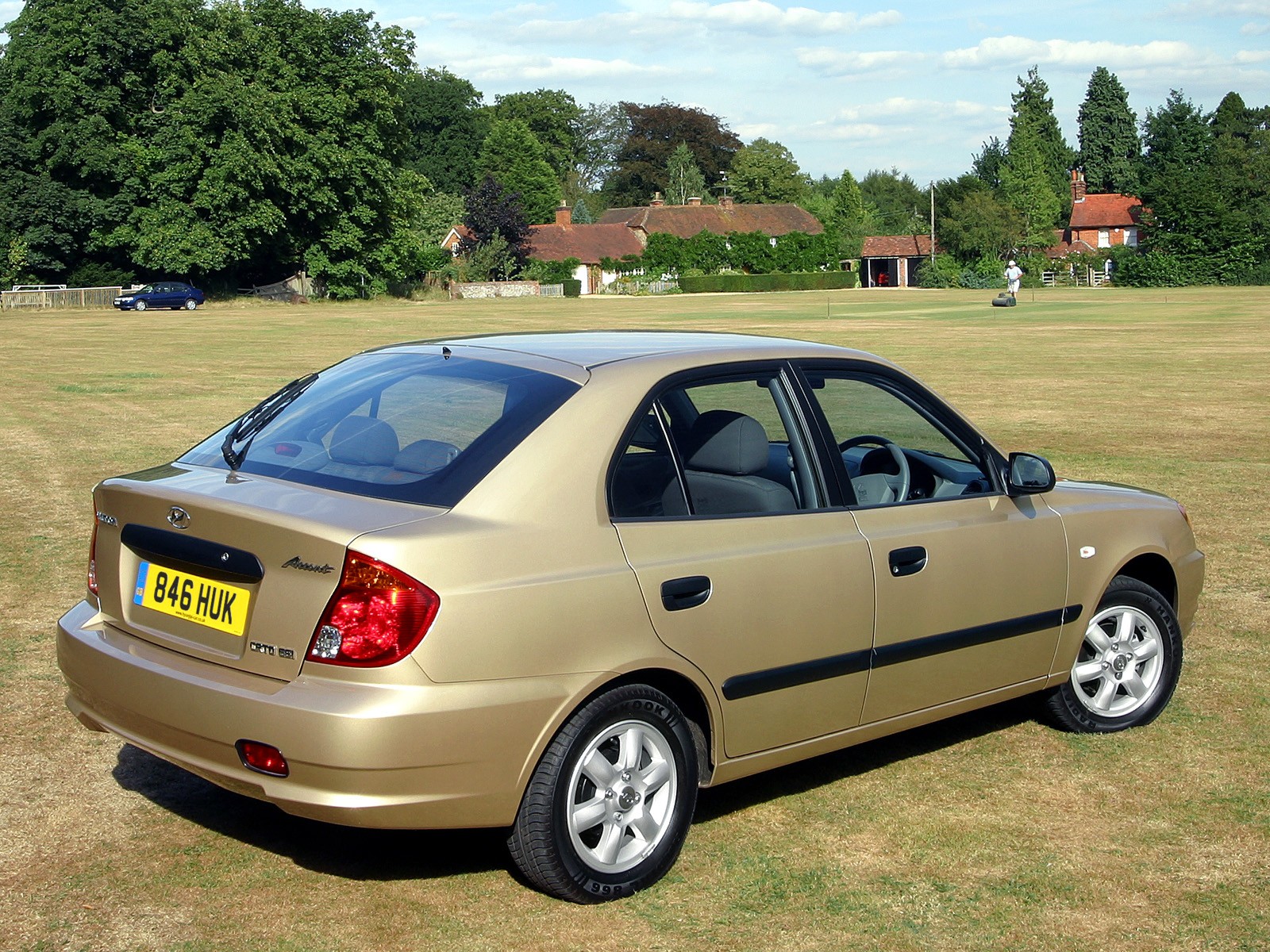 Hyundai Accent Sedan photo 10