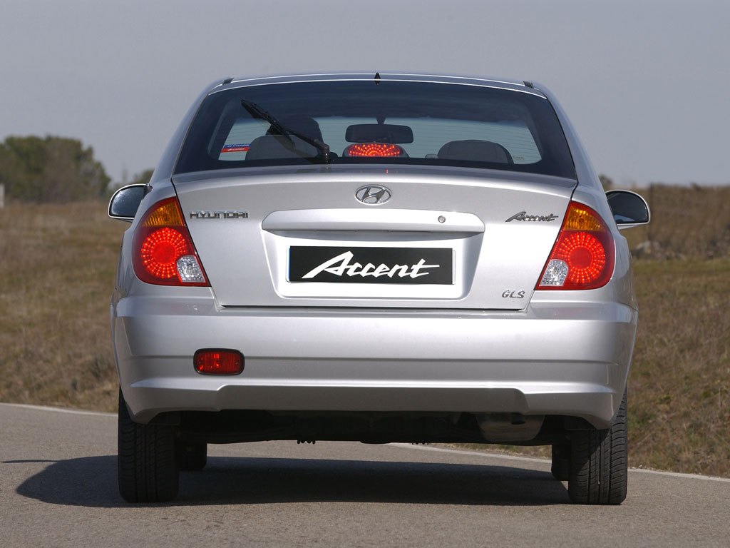 Hyundai Accent Sedan photo 15
