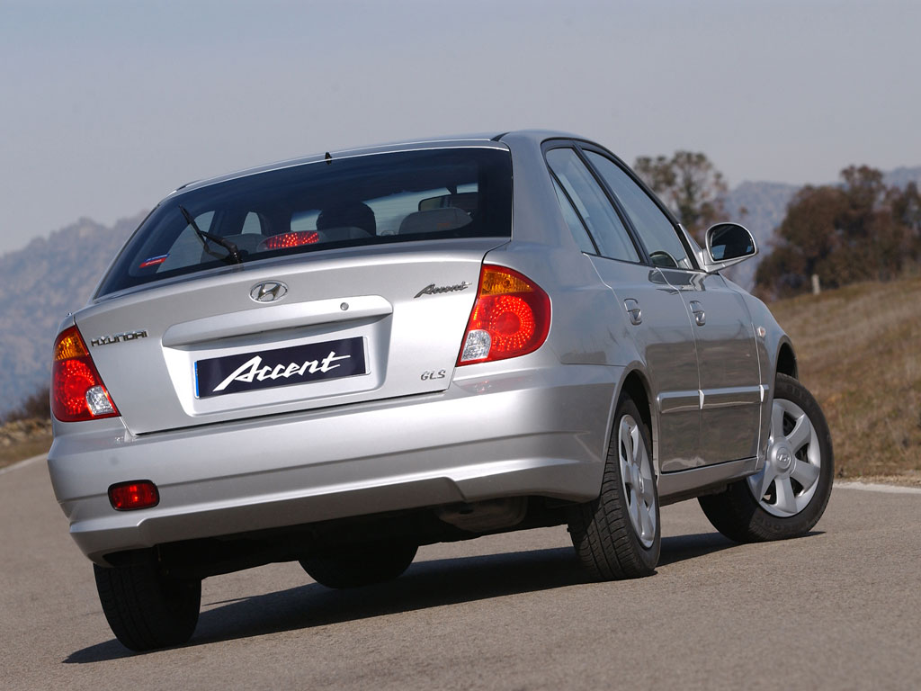 Hyundai Accent Sedan photo 20