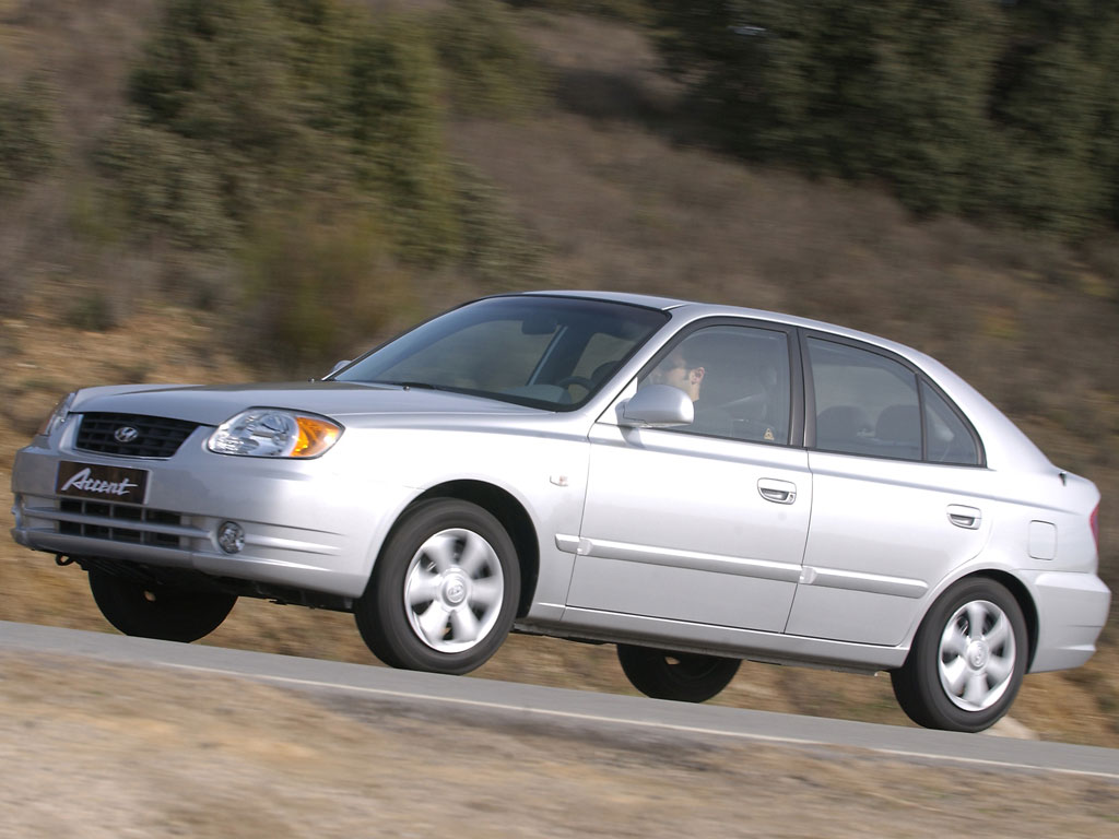 Hyundai Accent Sedan photo 24