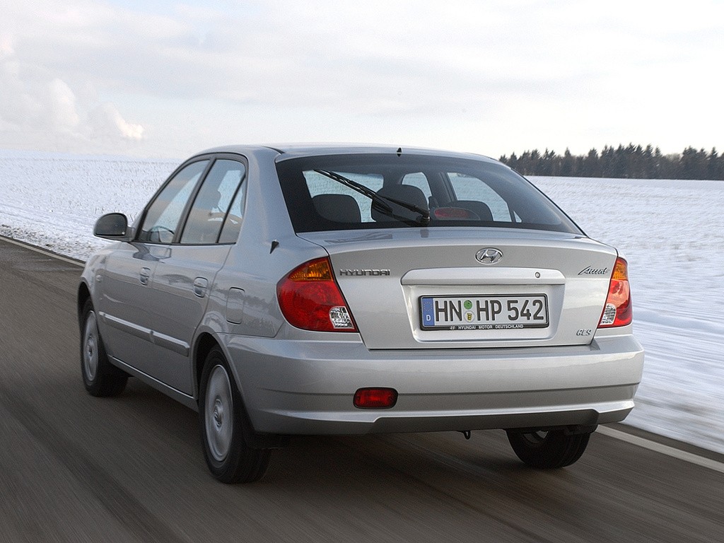 Hyundai Accent Sedan photo 29
