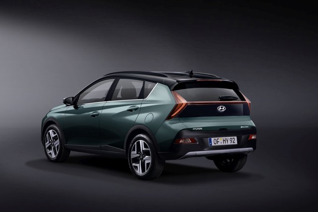 Hyundai Bayon photo 1