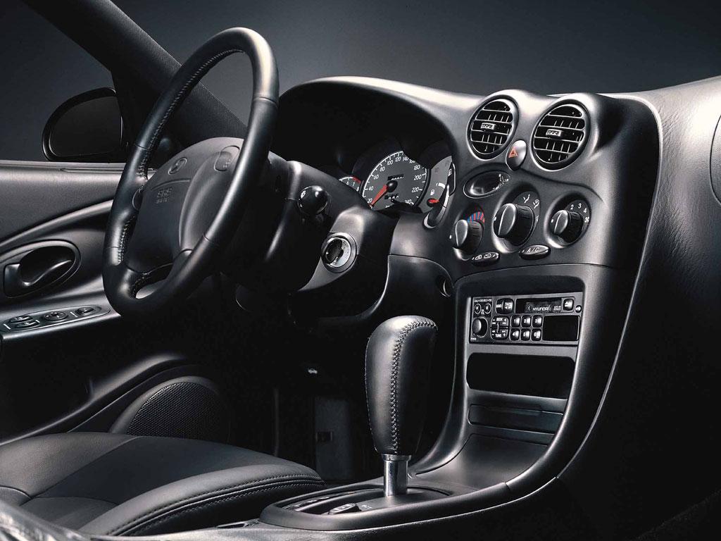 Hyundai Coupe / Tiburon photo 15