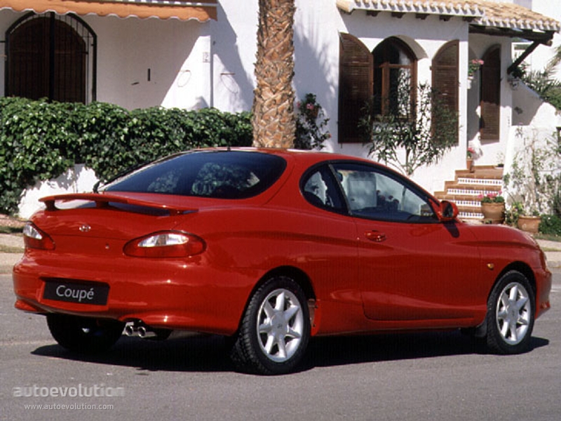 Hyundai Coupe / Tiburon photo 4