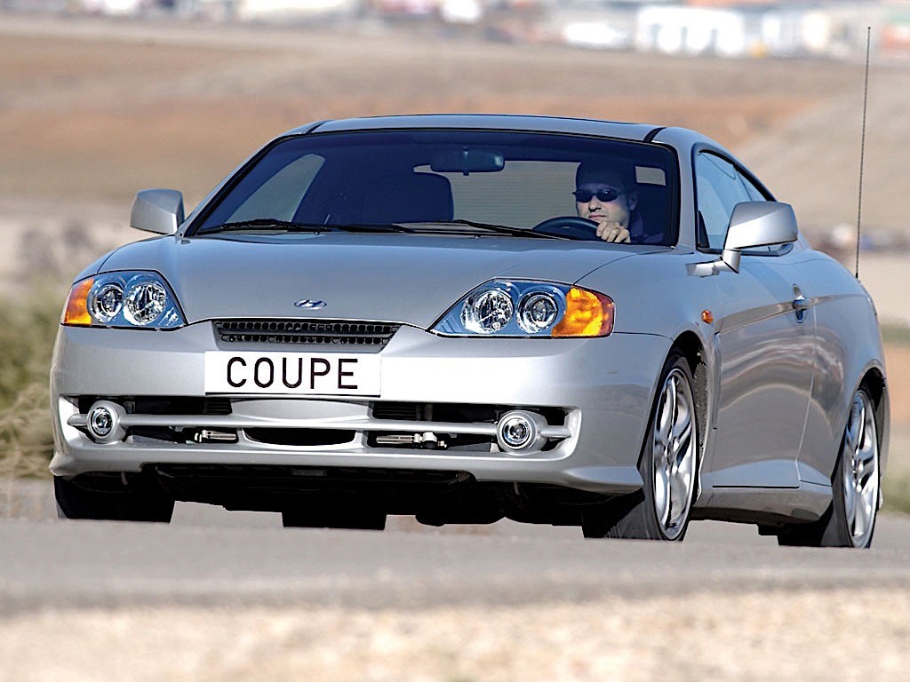 Hyundai Coupe / Tiburon photo 13