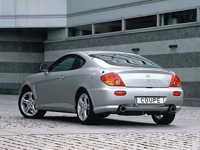 Hyundai Coupe / Tiburon photo 15