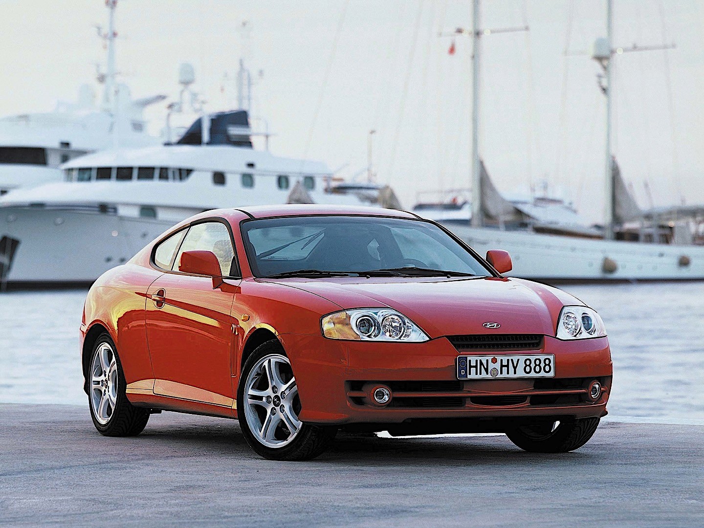Hyundai Coupe / Tiburon photo 23