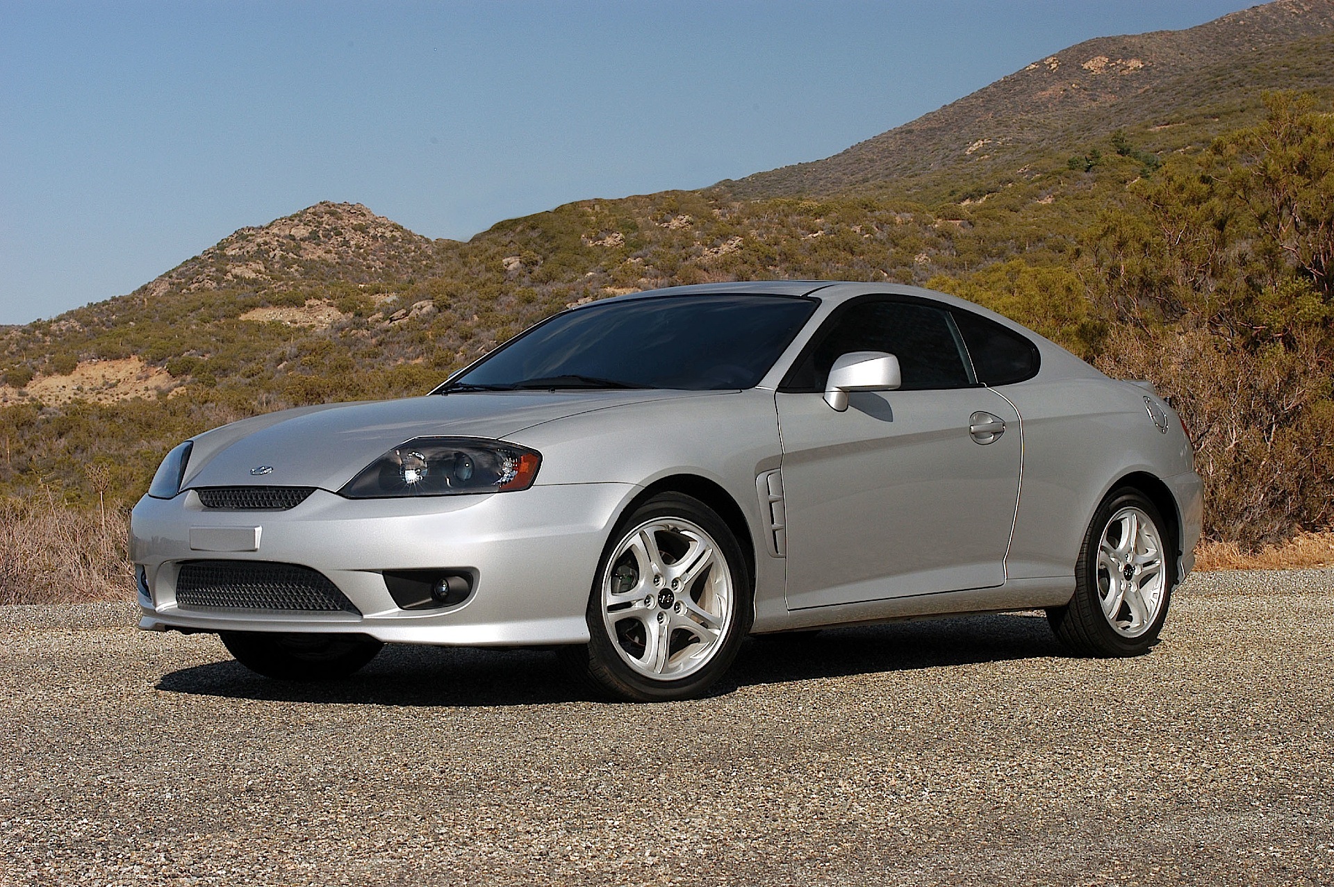 Hyundai Coupe / Tiburon photo 7
