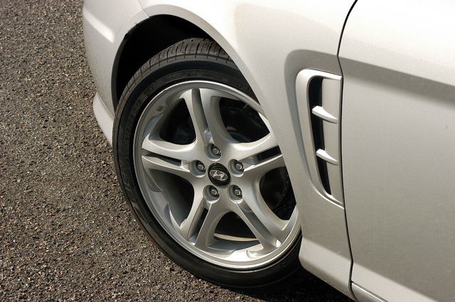 Hyundai Coupe / Tiburon photo 9