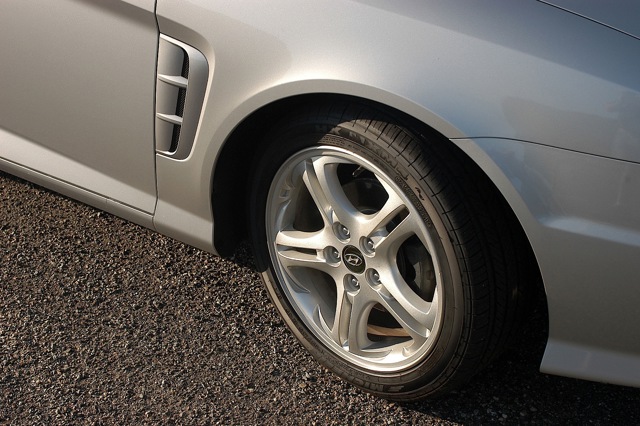 Hyundai Coupe / Tiburon photo 11