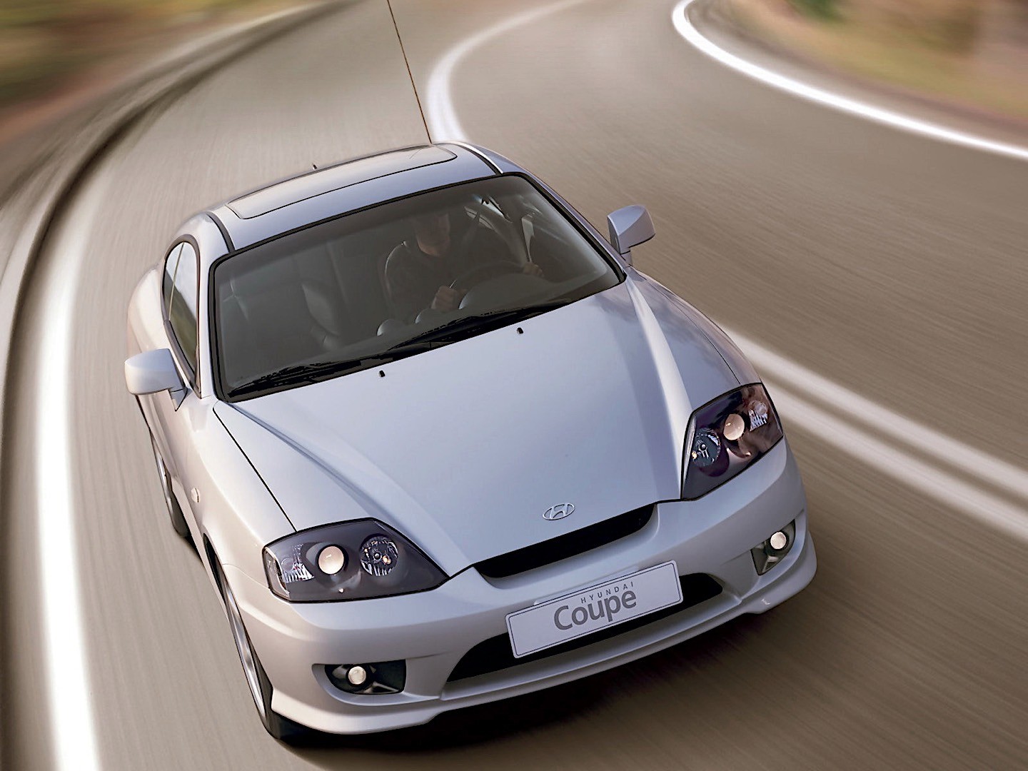 Hyundai Coupe / Tiburon photo 29