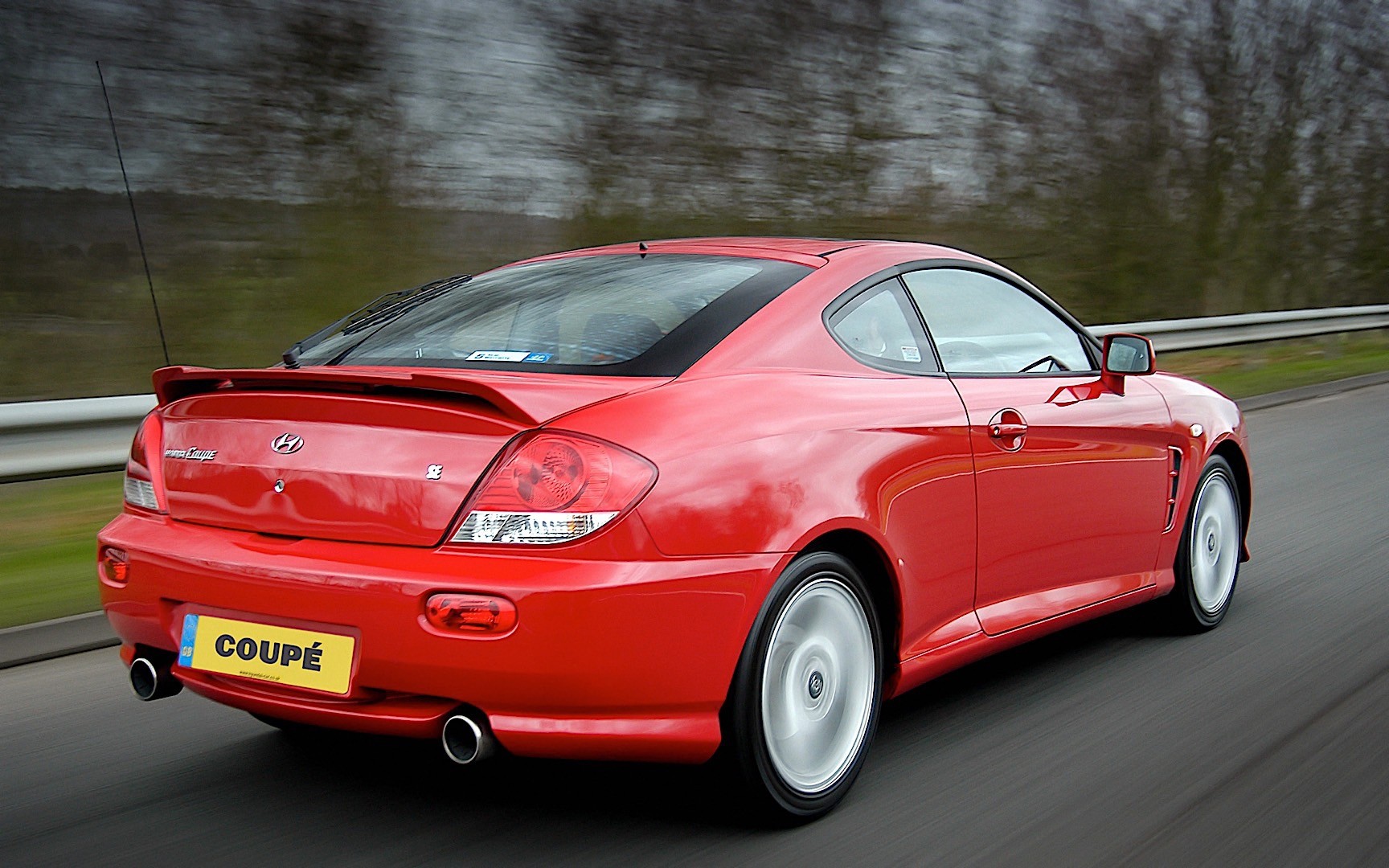 Hyundai Coupe / Tiburon photo 36