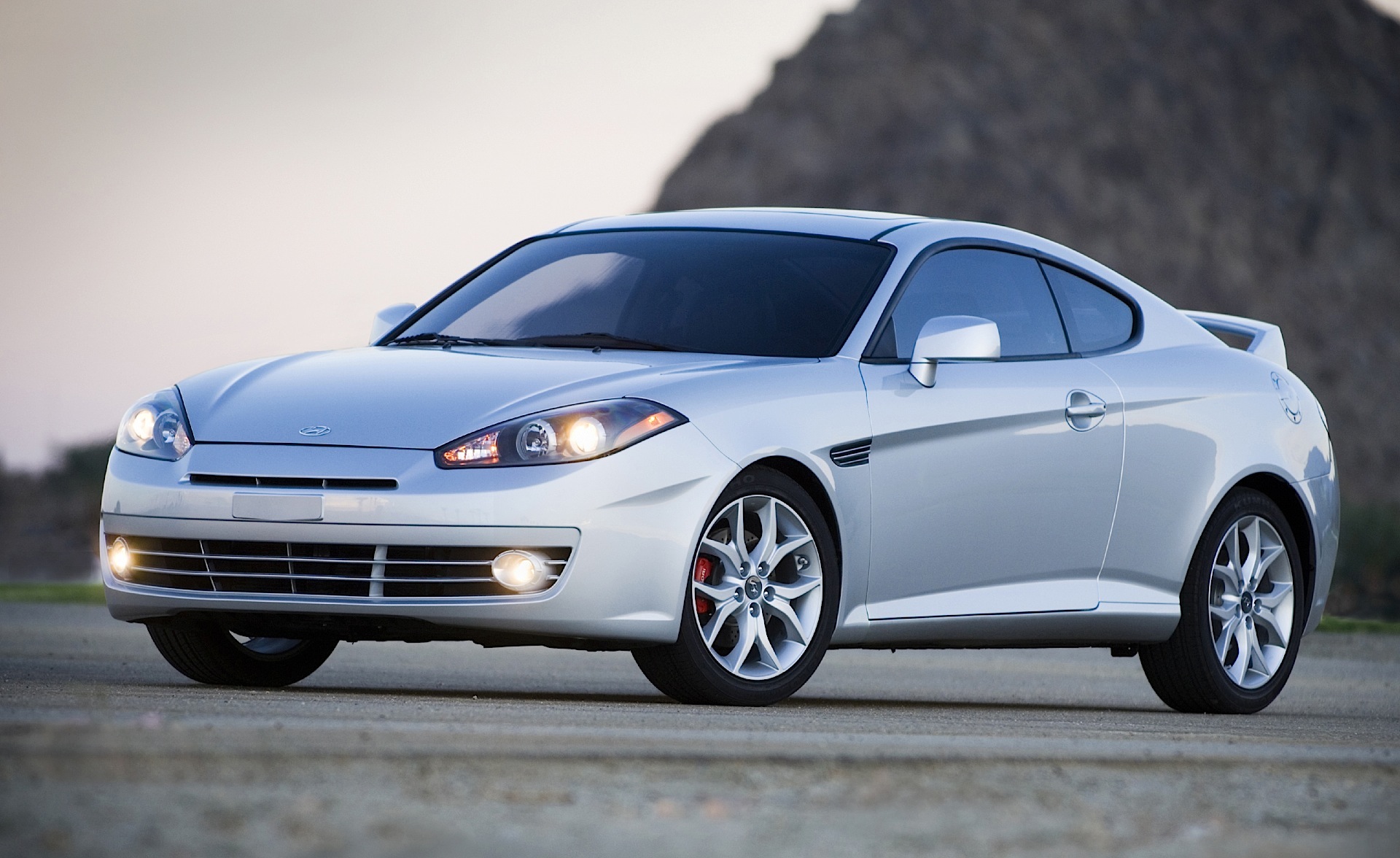 Hyundai Coupe / Tiburon photo 17