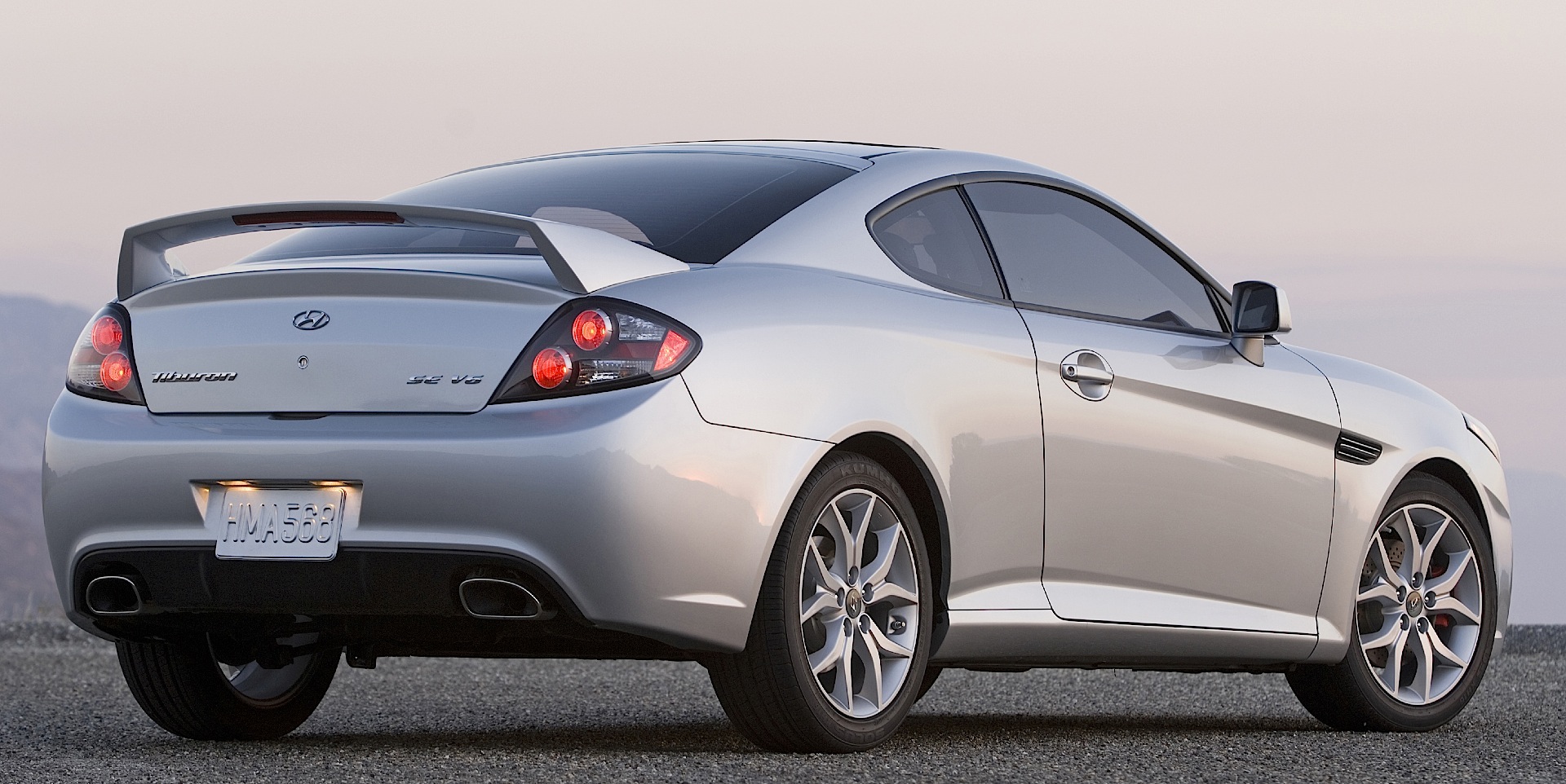 Hyundai Coupe / Tiburon photo 23