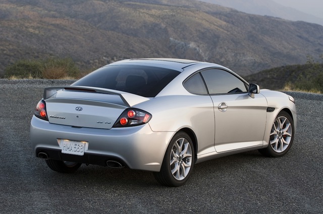 Hyundai Coupe / Tiburon photo 24