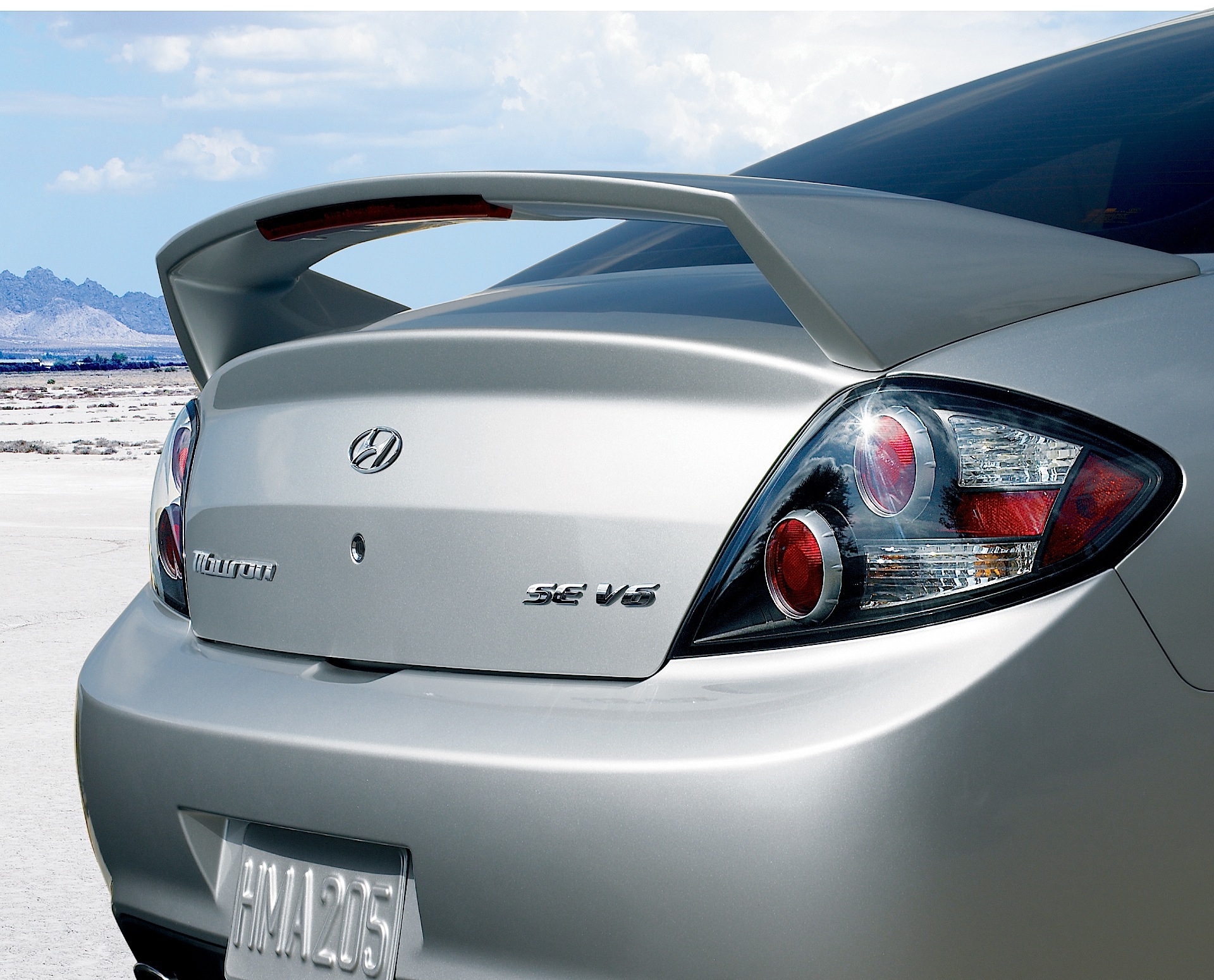 Hyundai Coupe / Tiburon photo 25