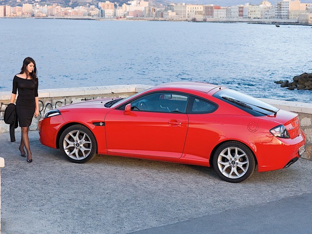 Hyundai Coupe / Tiburon photo 32