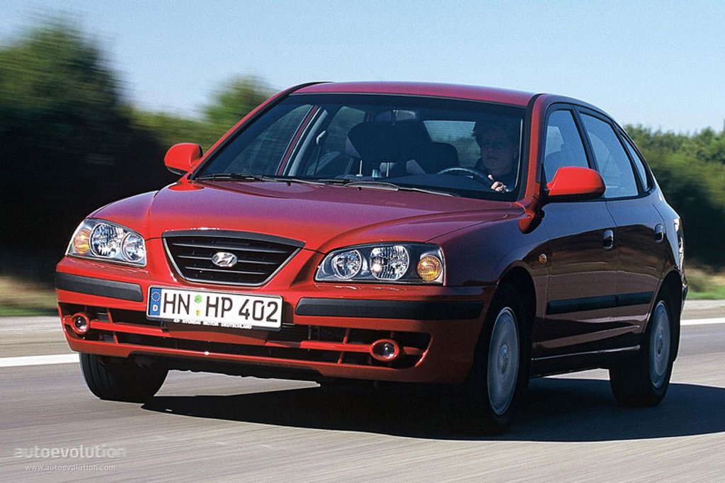 HYUNDAI Elantra 5 Doors