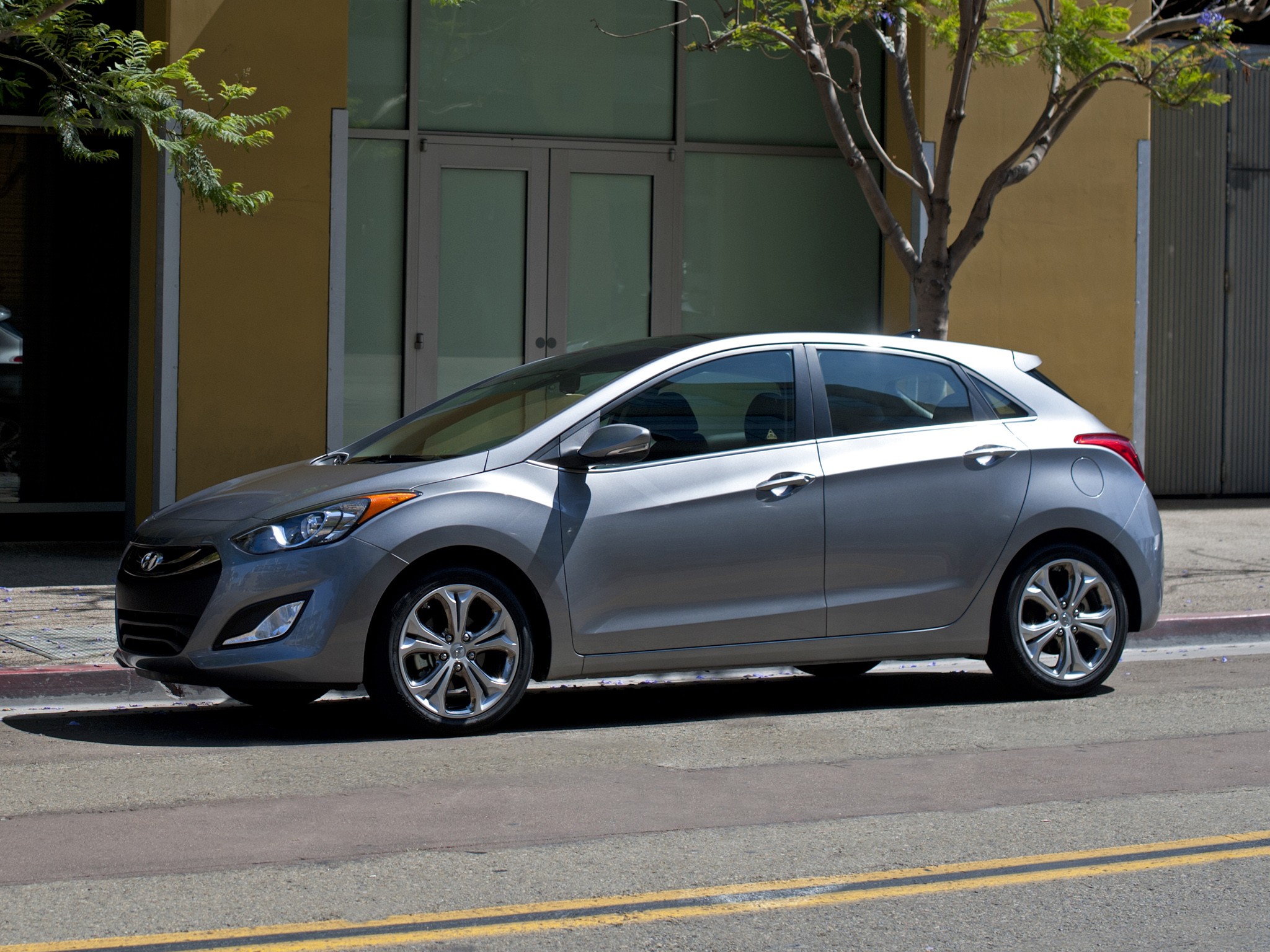 Hyundai Elantra 5 Doors photo 10