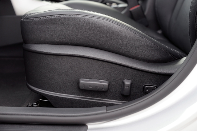 Hyundai Elantra 5 Doors photo 30