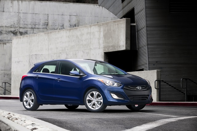 Hyundai Elantra 5 Doors photo 4