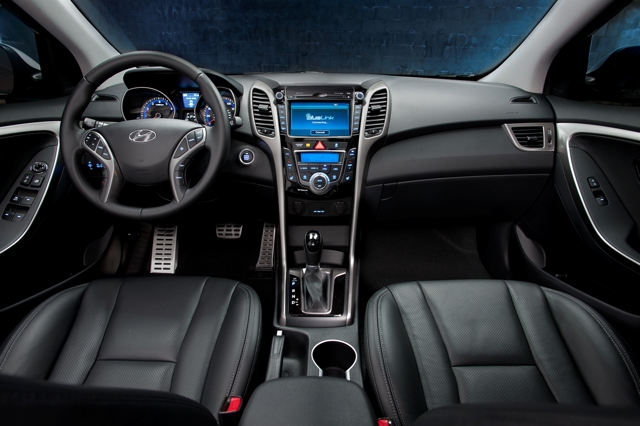 Hyundai Elantra 5 Doors photo 24