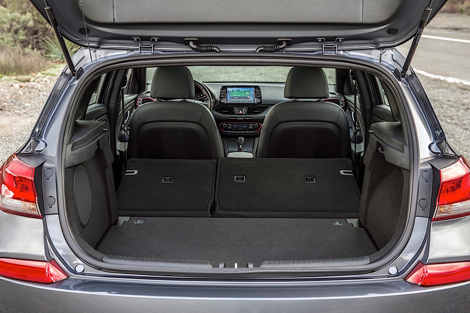 Hyundai Elantra Gt photo 71