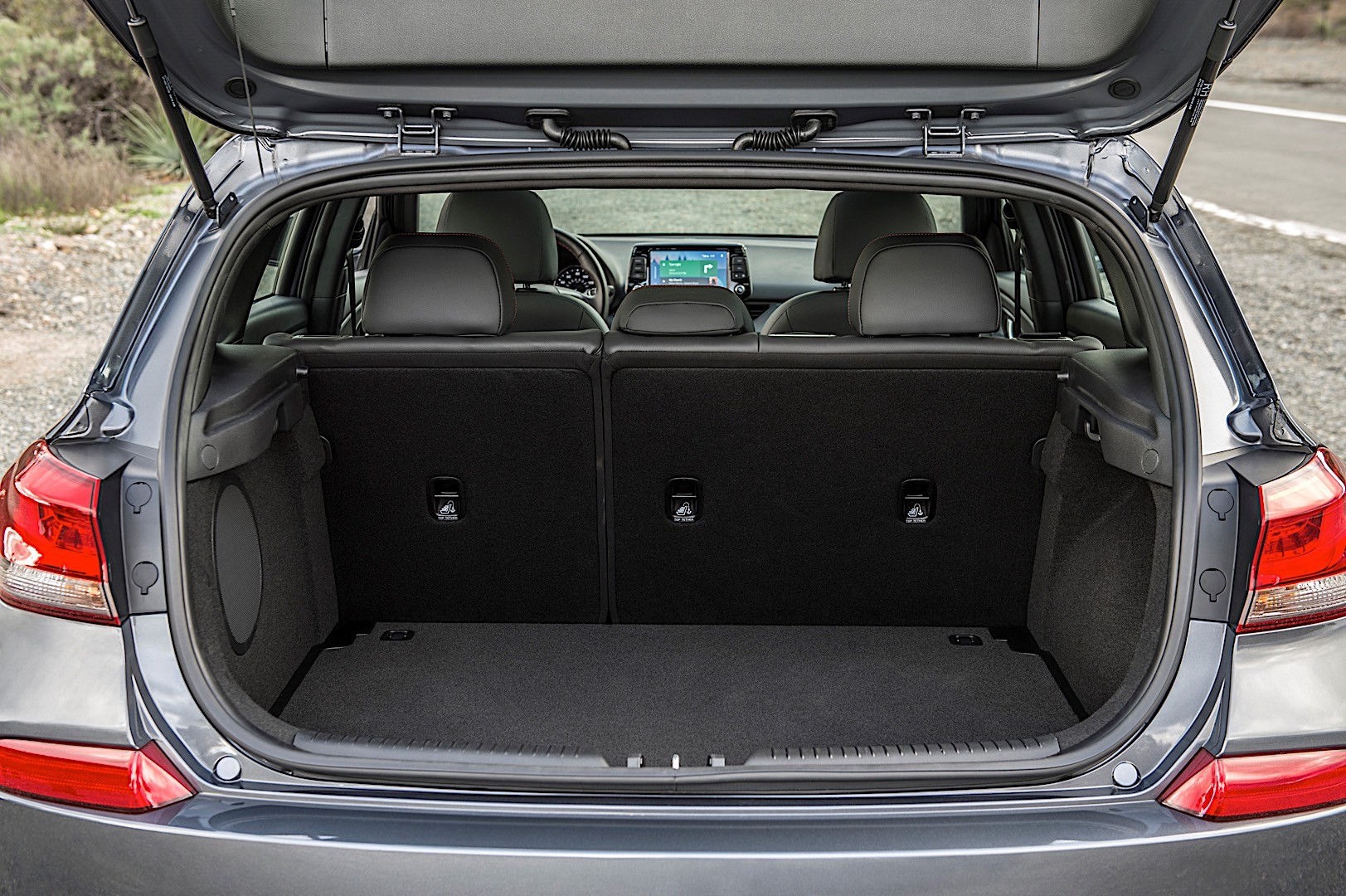 Hyundai Elantra Gt photo 58