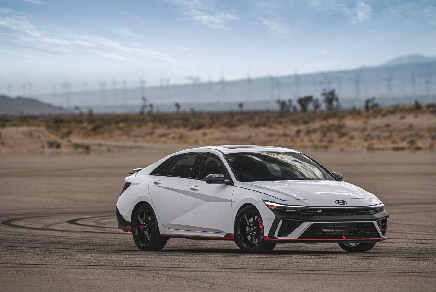 Hyundai Elantra N photo 3