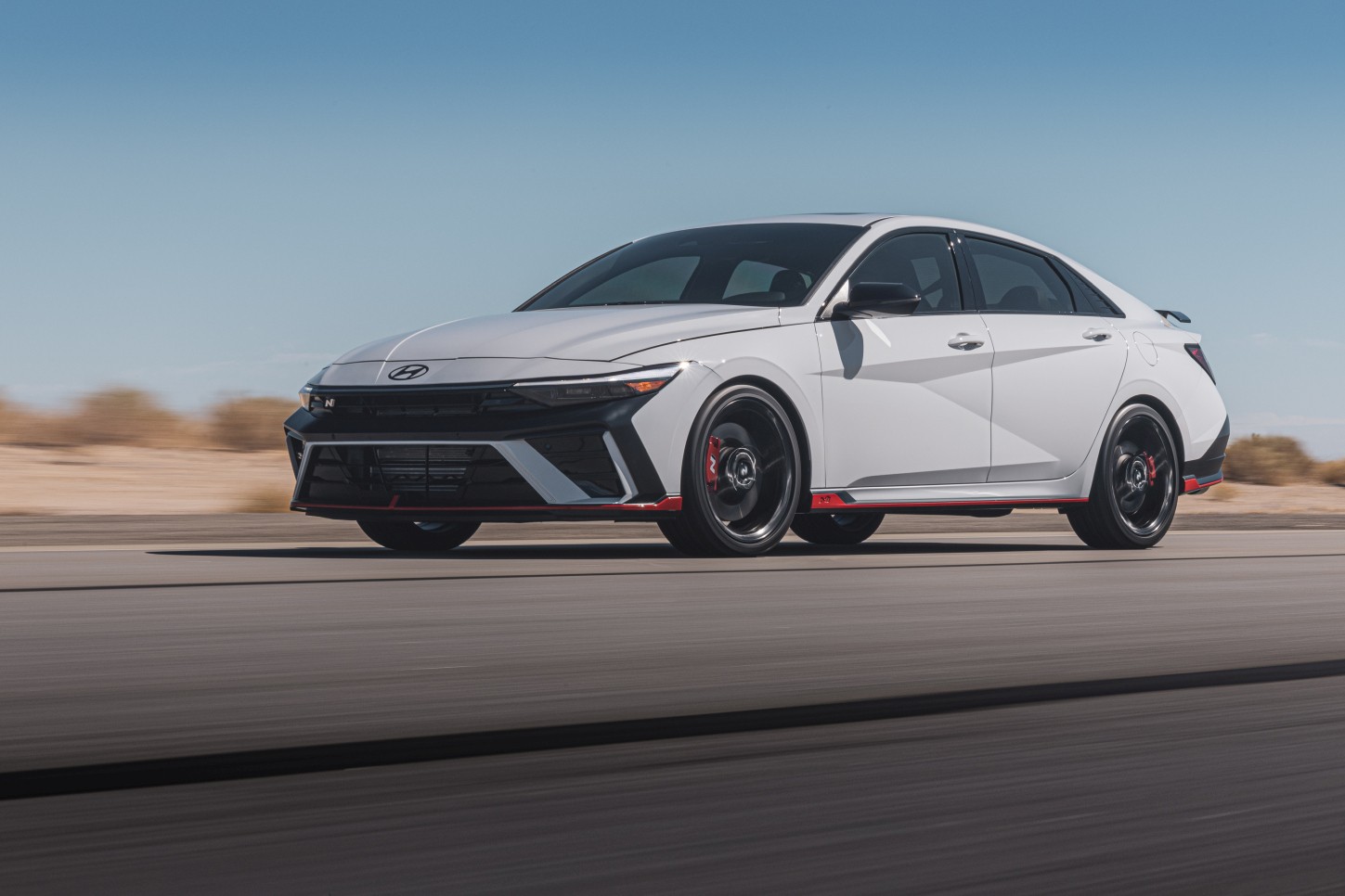 Hyundai Elantra N photo 14