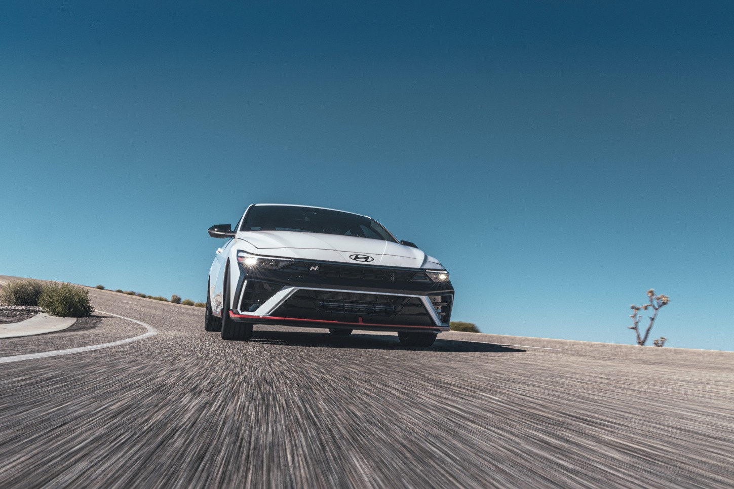 Hyundai Elantra N photo 19