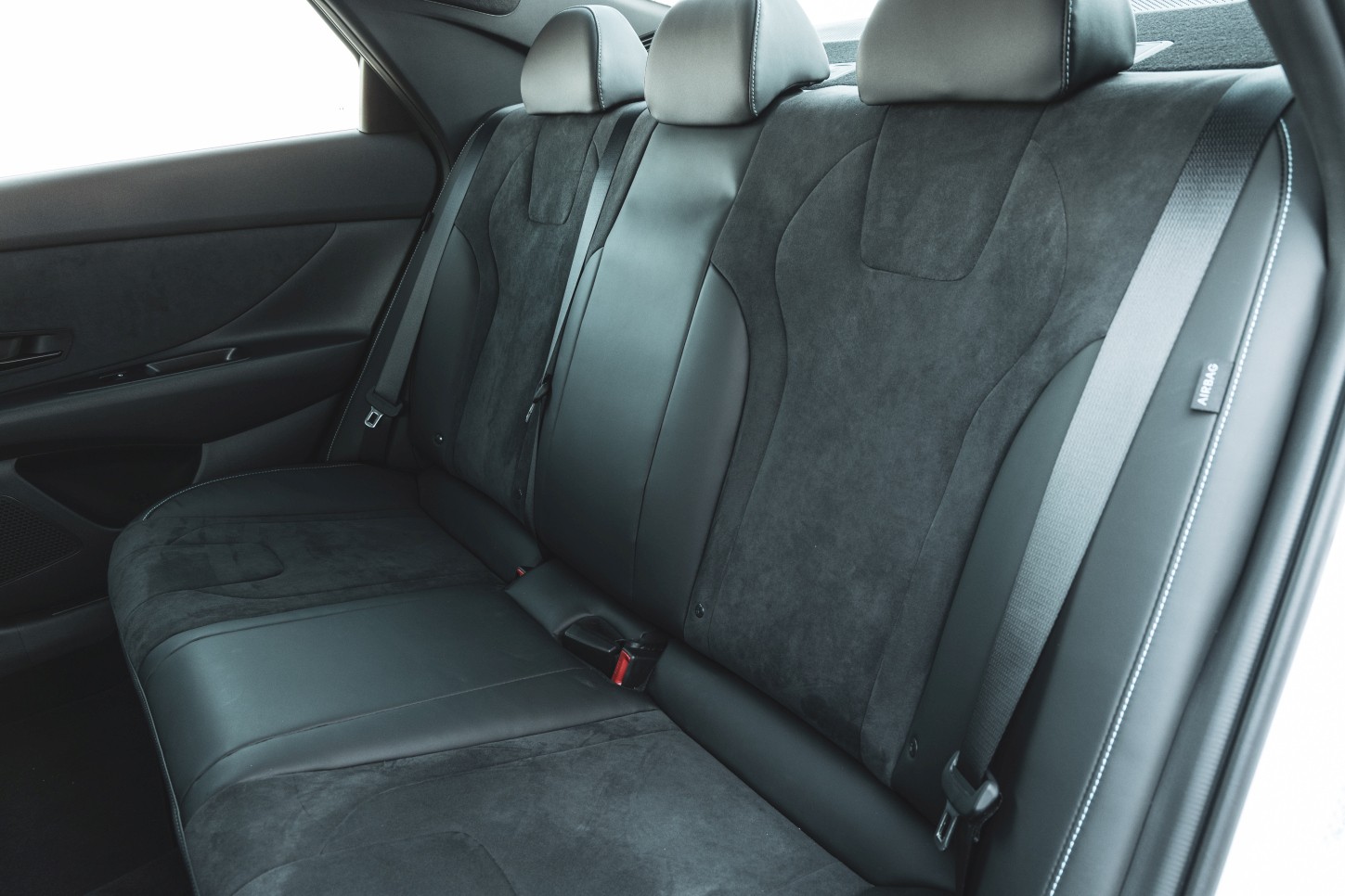 Hyundai Elantra N photo 33