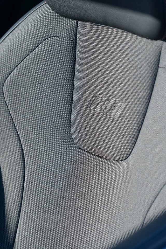 Hyundai Elantra N photo 54