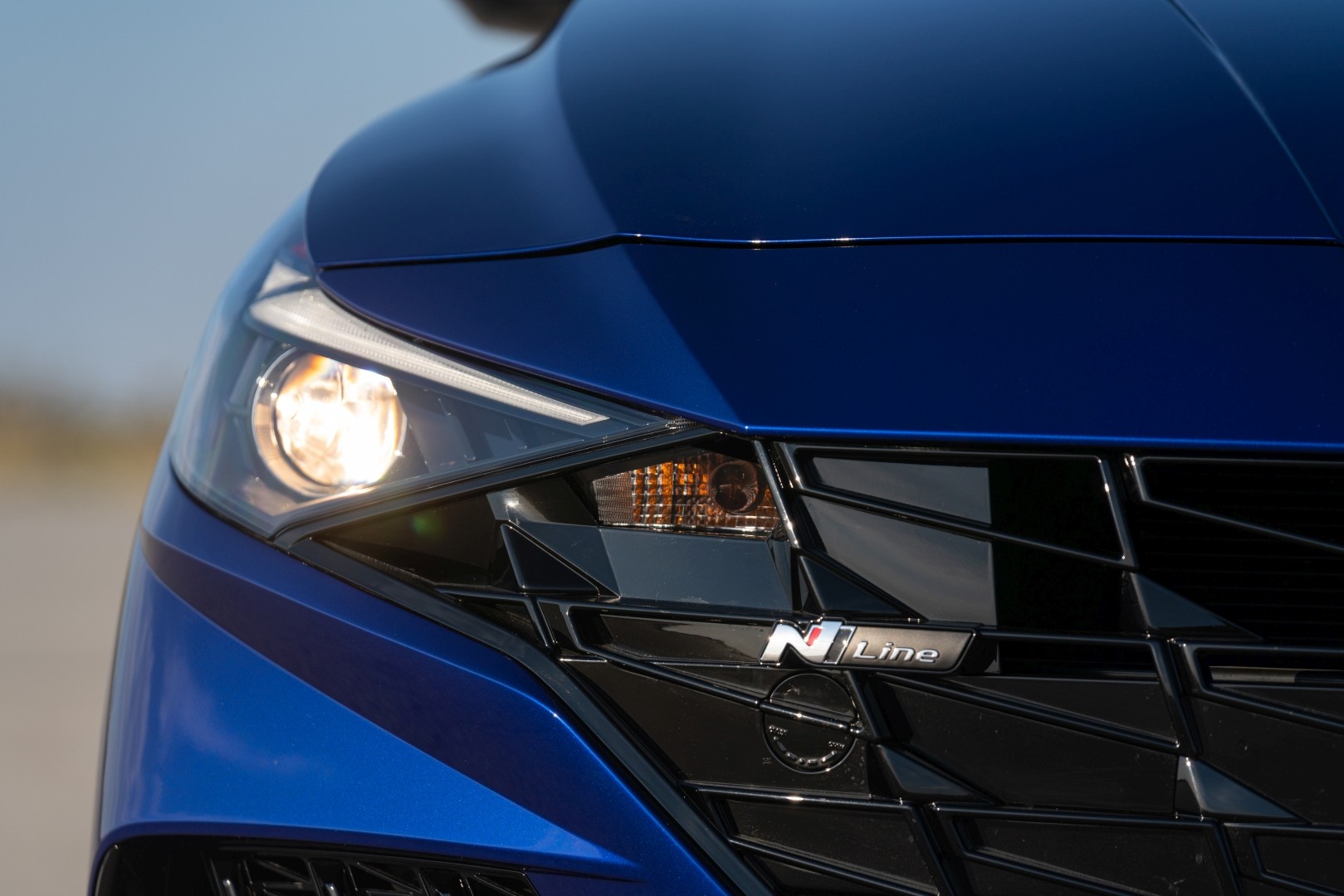 Hyundai Elantra N photo 2