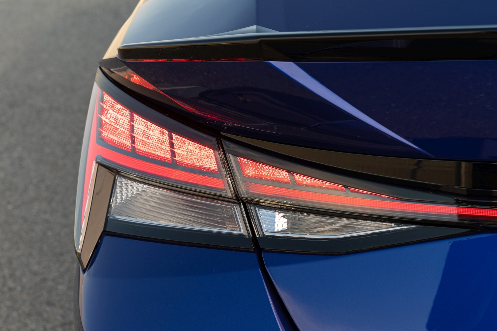 Hyundai Elantra N photo 6