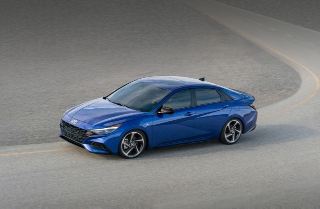 Hyundai Elantra N photo 22