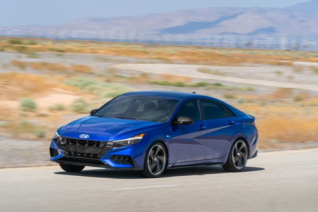 Hyundai Elantra N photo 27
