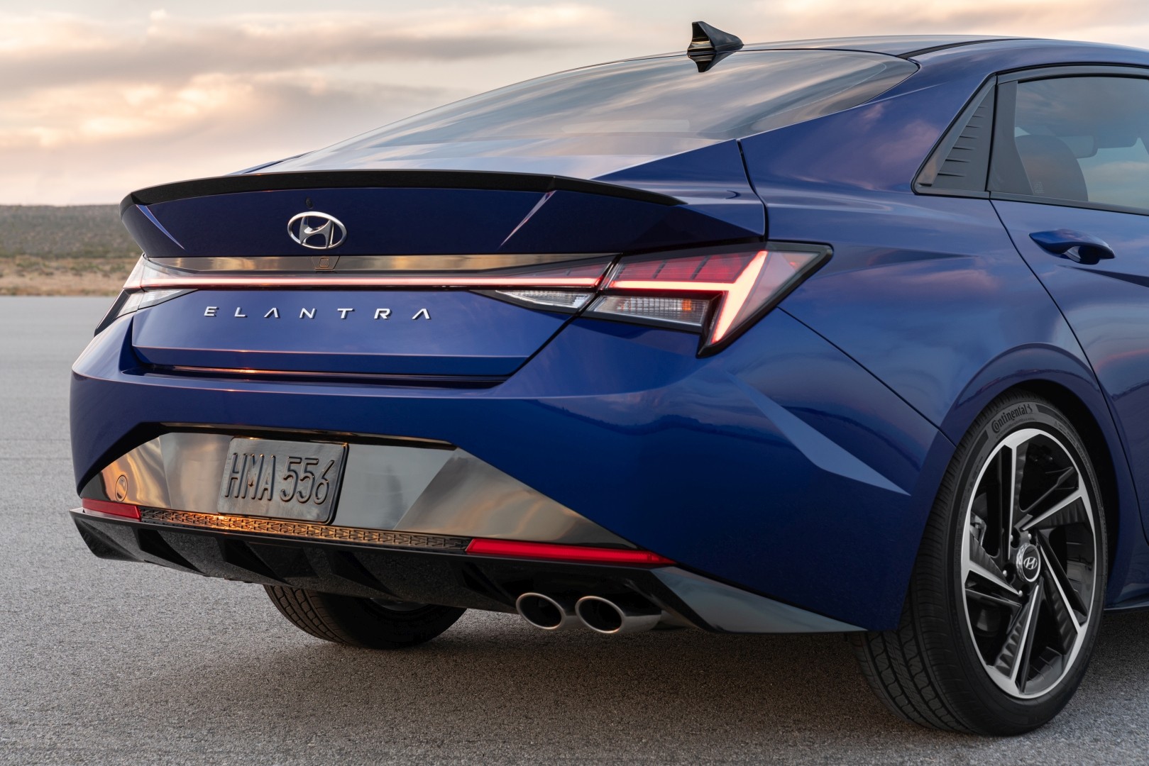 Hyundai Elantra N photo 32