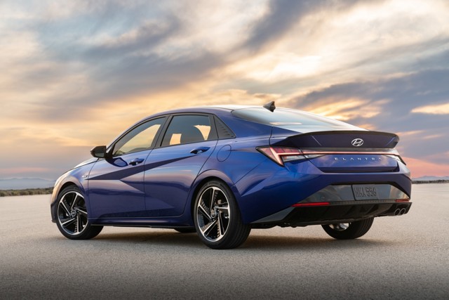 Hyundai Elantra N photo 34