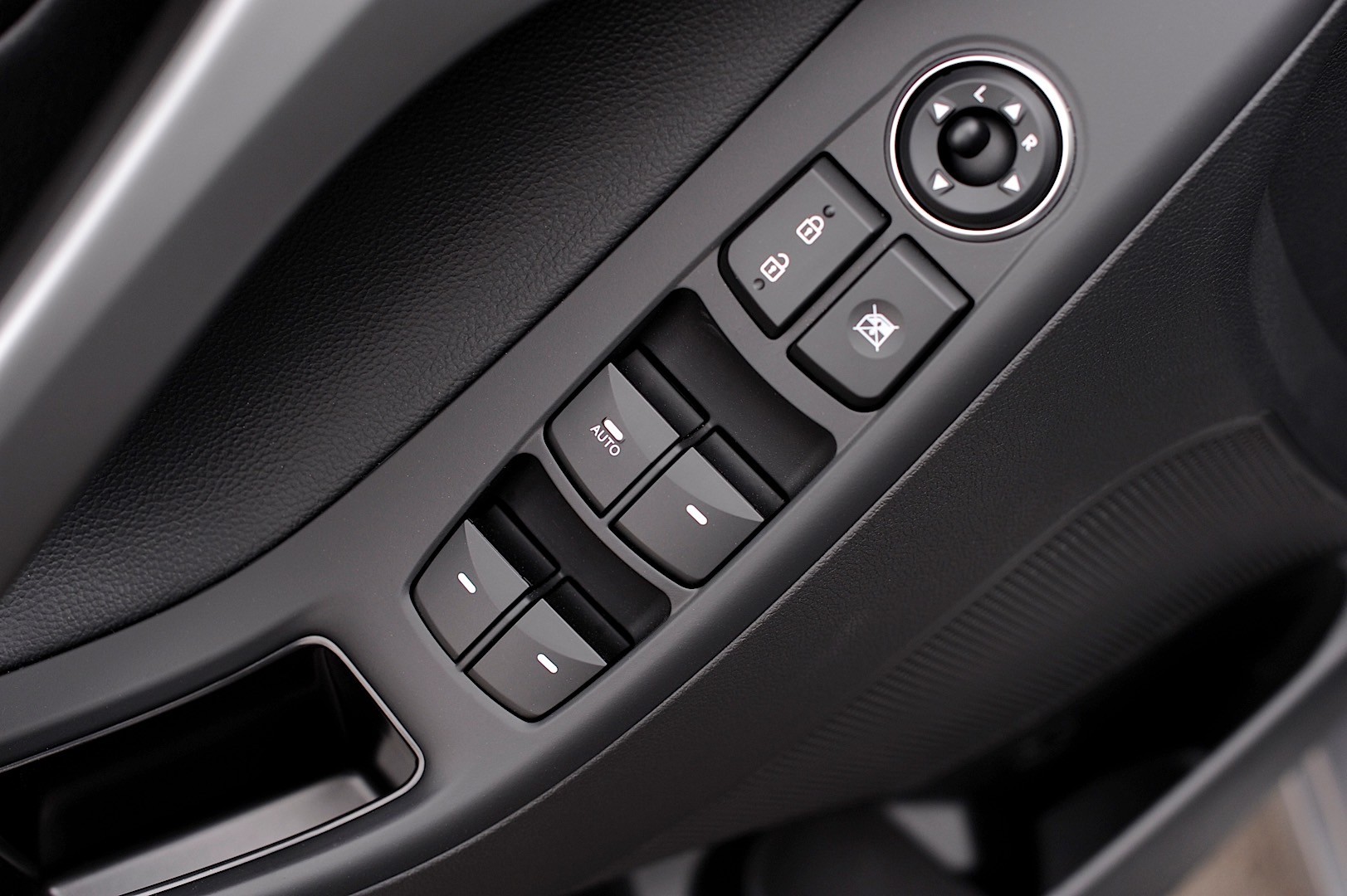 Hyundai Elantra Sedan photo 57