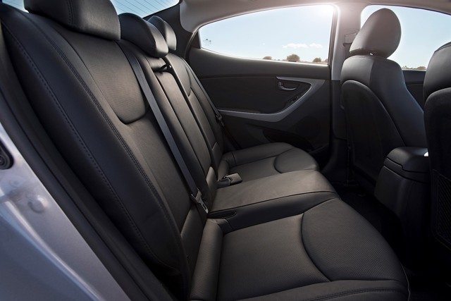 Hyundai Elantra Sedan photo 65