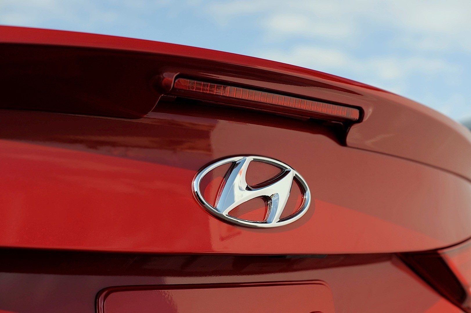 Hyundai Elantra Sedan photo 23