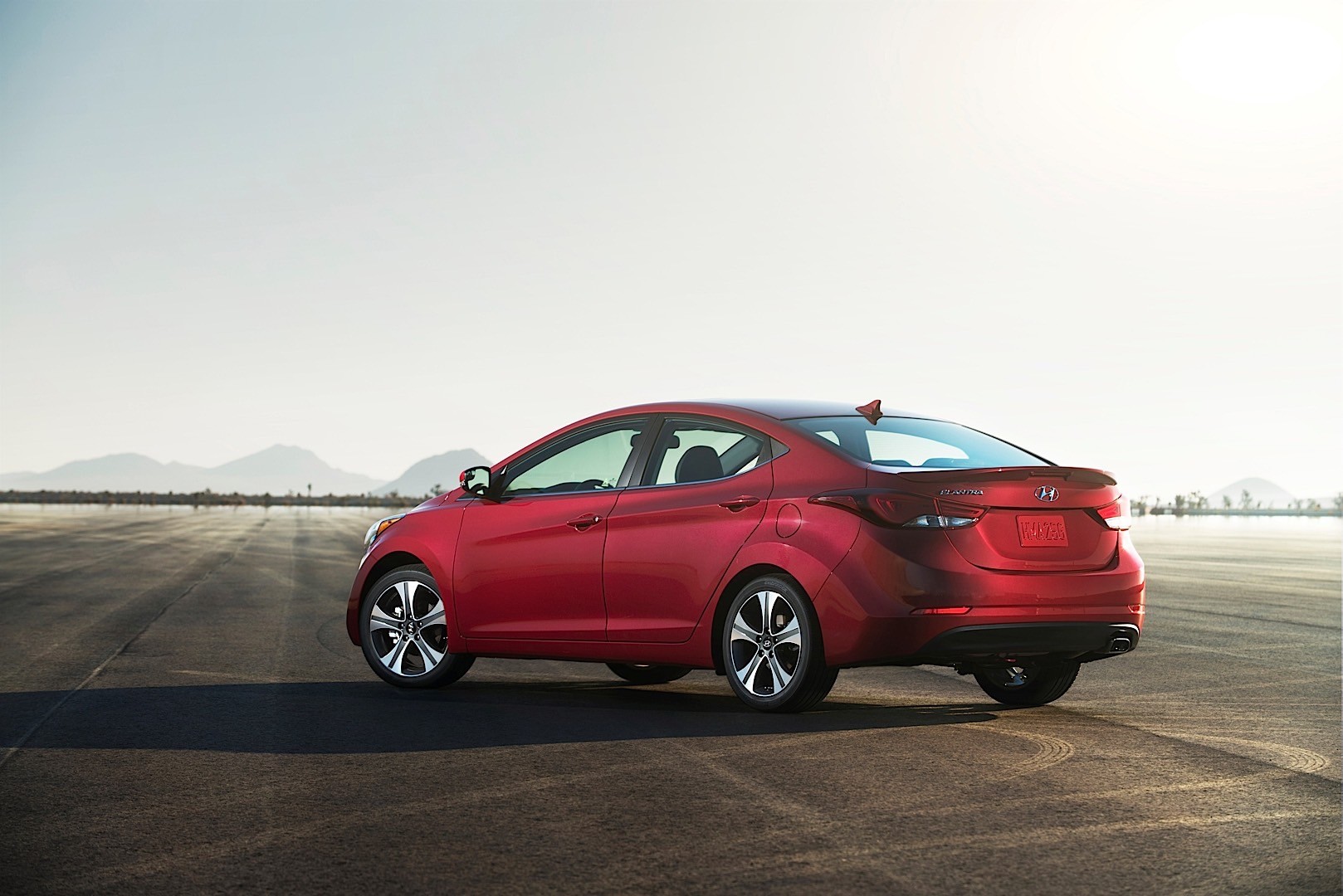 Hyundai Elantra Sedan photo 33