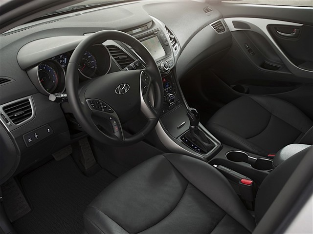 Hyundai Elantra Sedan photo 37