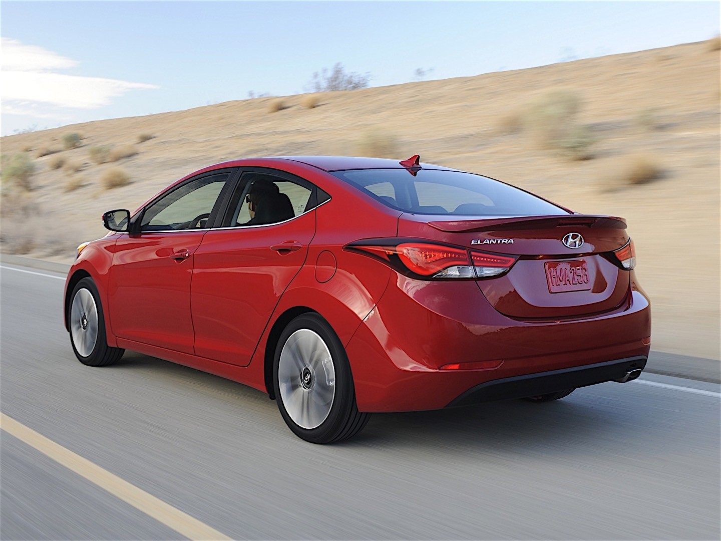 Hyundai Elantra Sedan photo 7