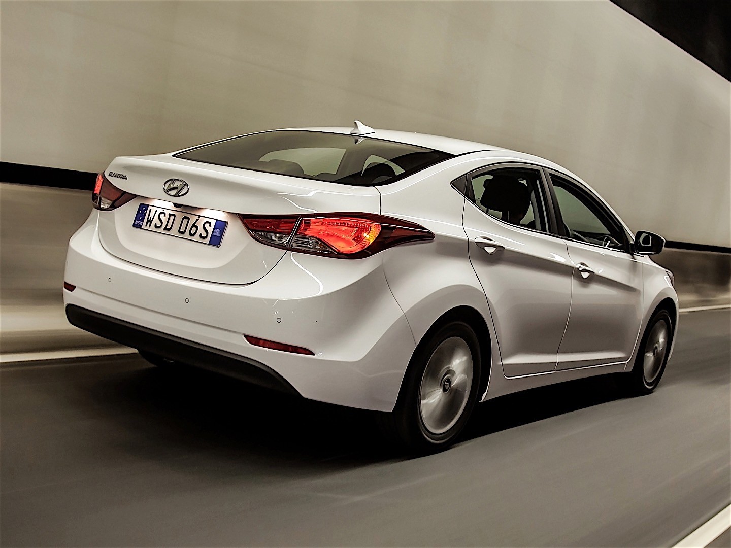 Hyundai Elantra Sedan photo 28