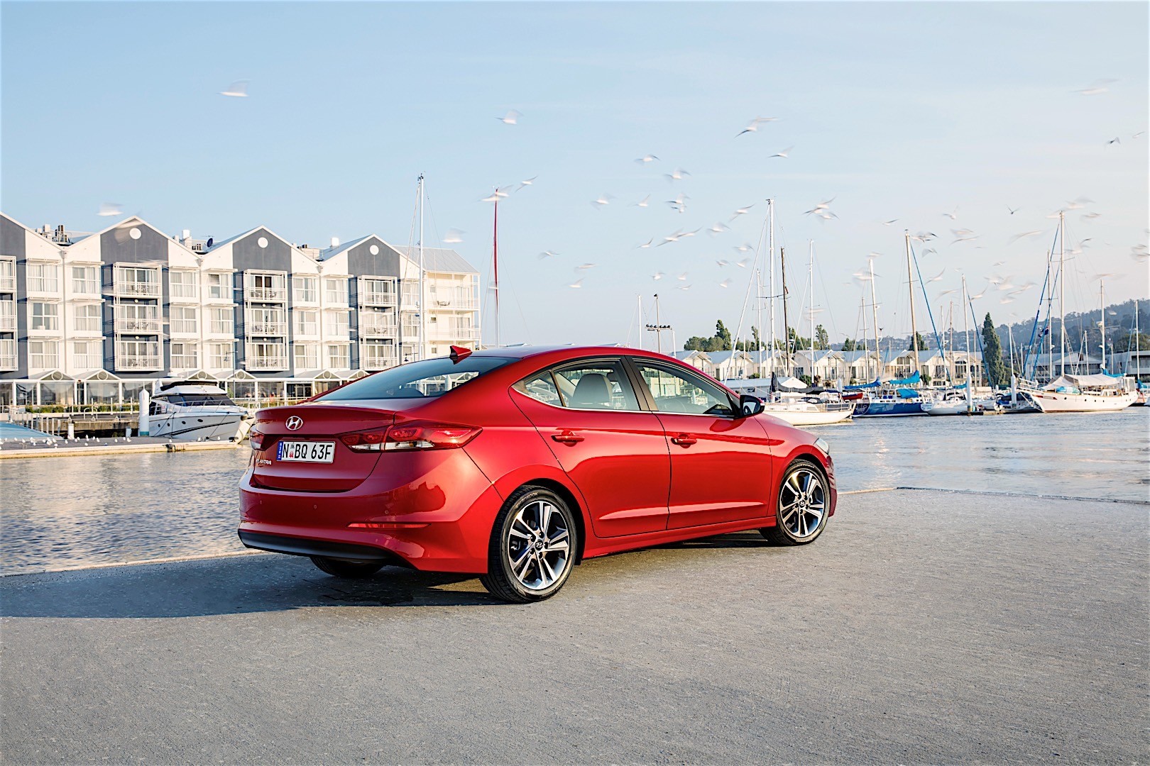 Hyundai Elantra Sedan photo 6